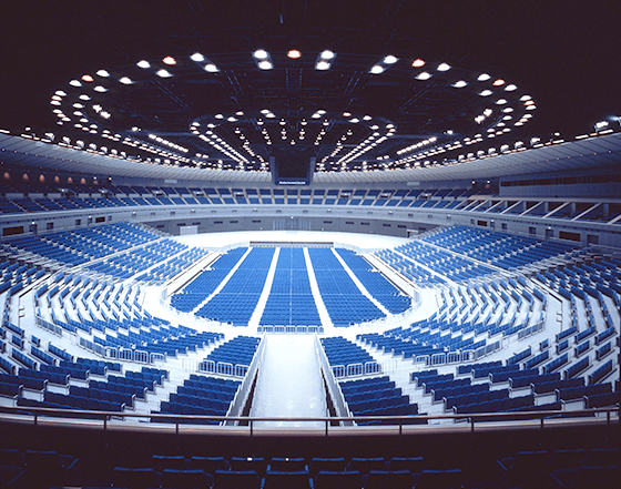 Photograph of Yokohama Arena (retractable seats for a multipurpose hall/arena)