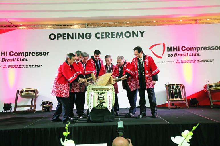 Kagami-biraki (breaking of a sake barrel lid) to celebrate the opening of MCO-B in 2016