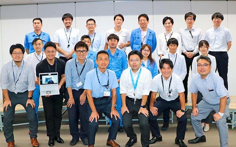 New Learning Opportunities Through Cross-Organizational Interaction