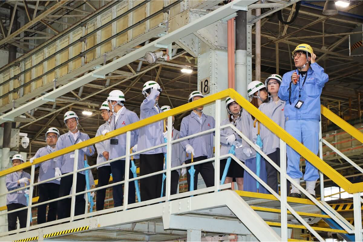 A tour of MCO’s turbines, compressors, and other facilities was held