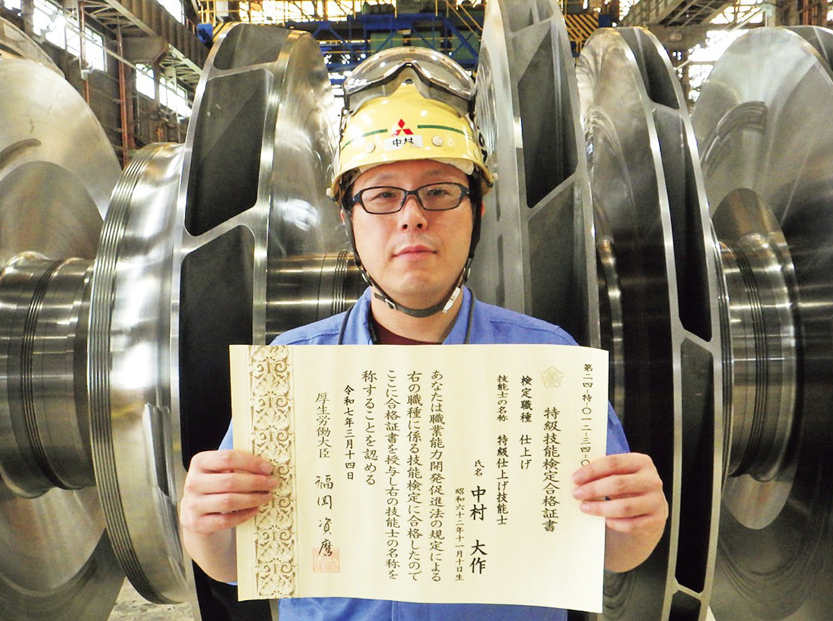 Daisaku Nakamura Supervisor in Rotor Assembling Team, Production Branch, Assembling & Shop Test Section, Production Division