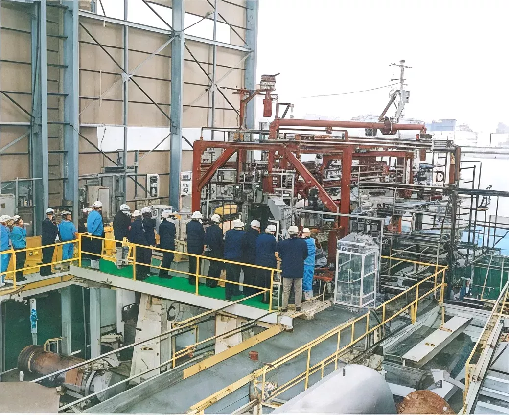 Compressor for injecting natural gas into the underground