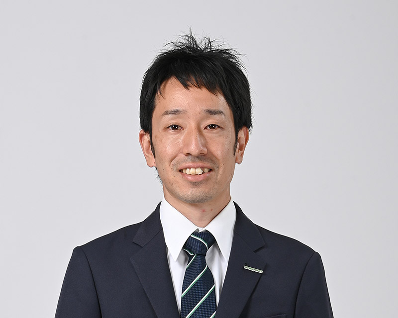 知念 雄