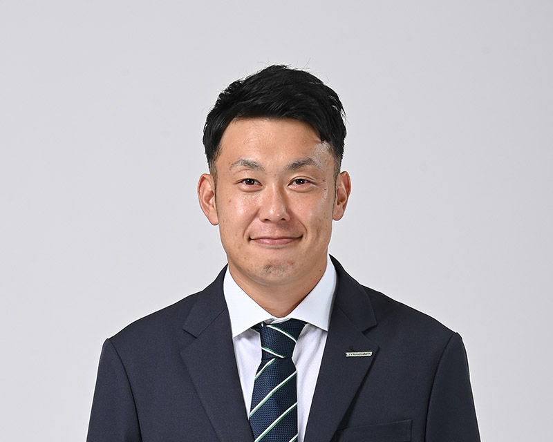 知念 雄