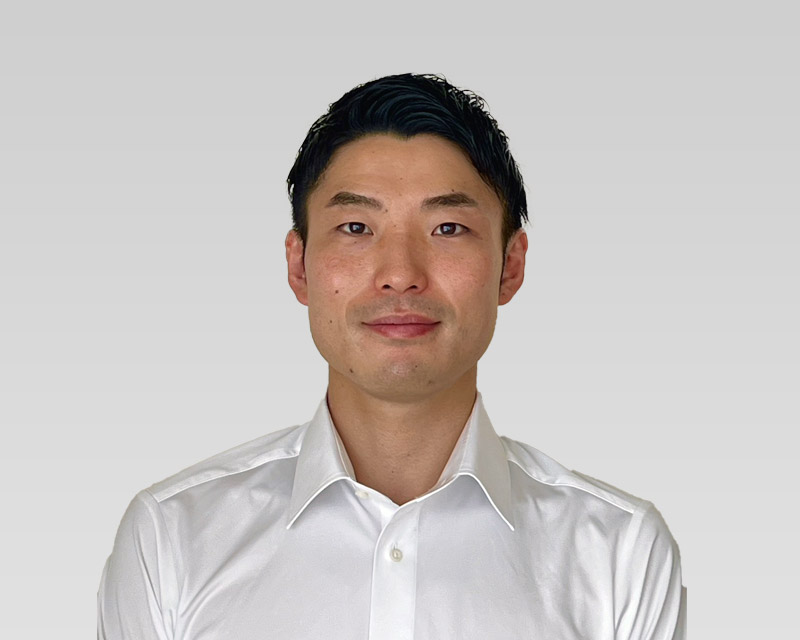 知念 雄