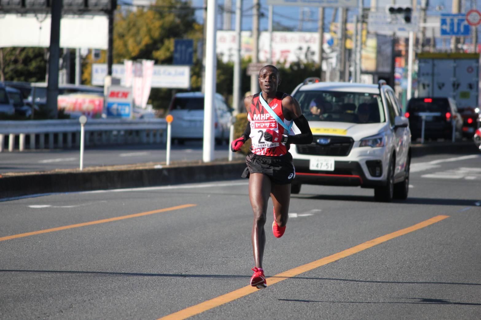 オムワンバ選手