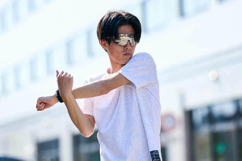 山本涼介