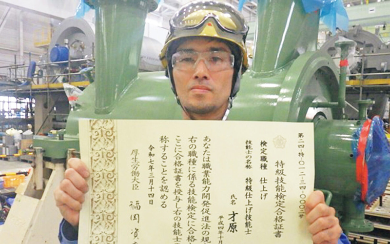 MCO社員3名が技能検定特級に合格！