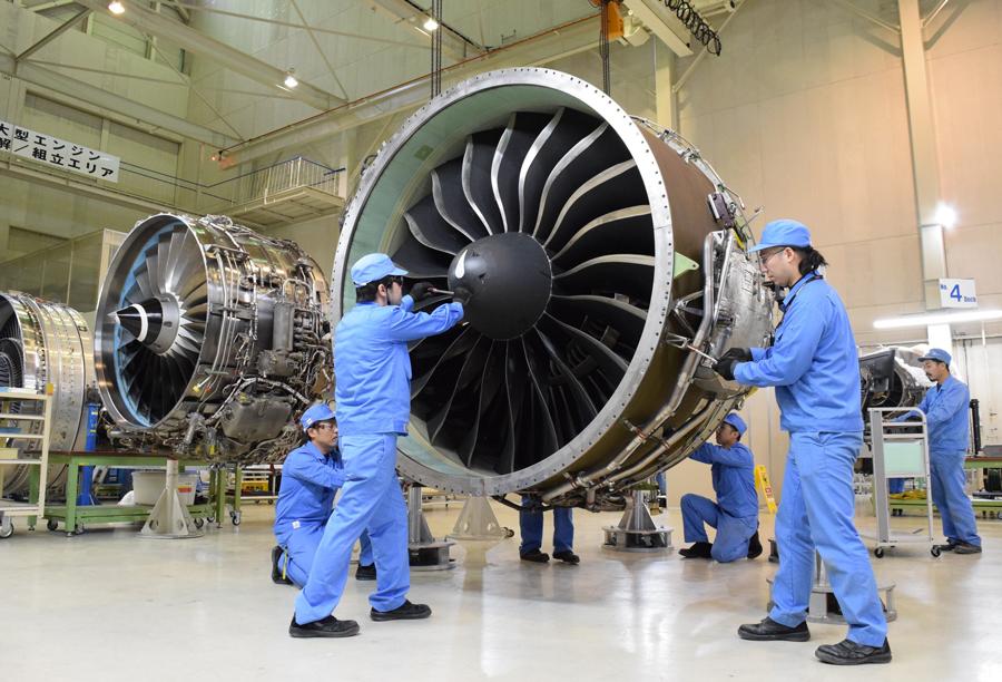 PW1100G-JMエンジン整備