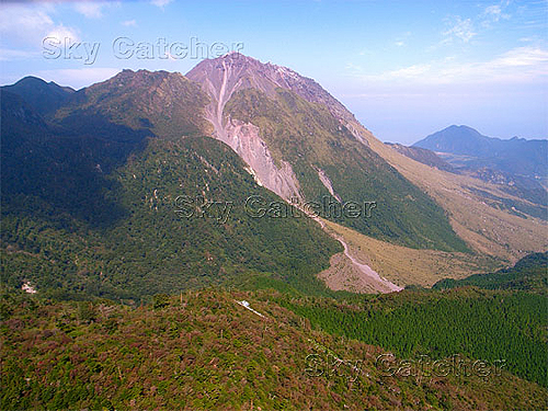 平成新山