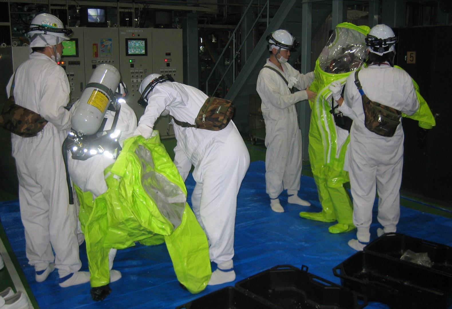 UF6漏えい停止措置状況