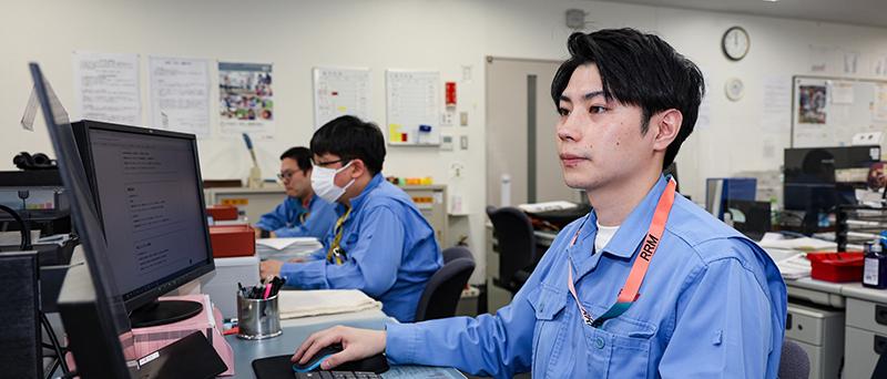 社員インタビュー（分析設備の更新・改造設計）