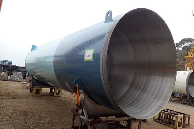 ステンレスクラッド鋼を用いた筒身