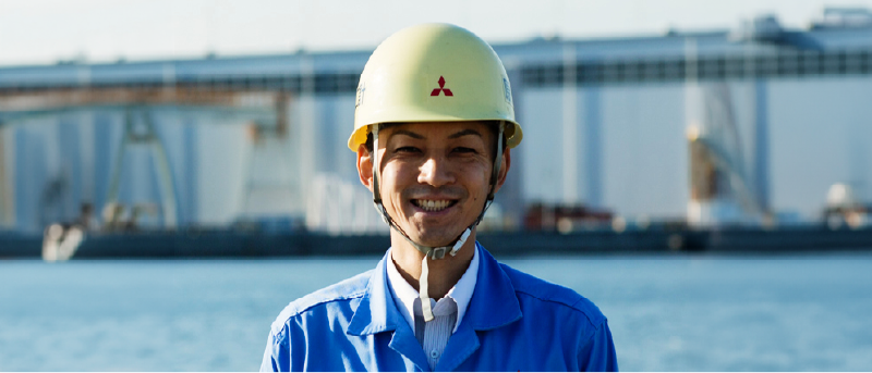 先輩社員インタビュー