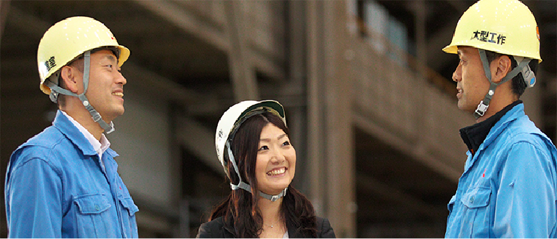 先輩社員インタビュー