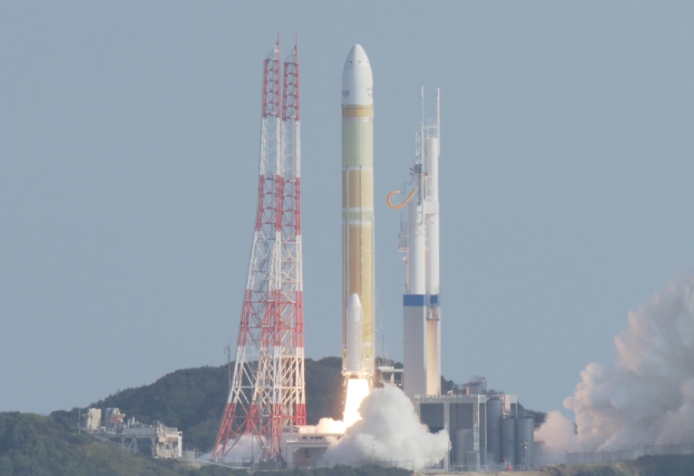 宇宙機器