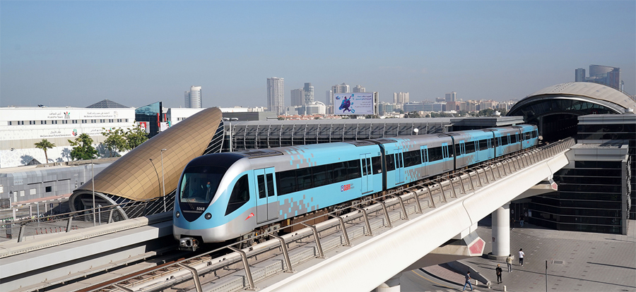 210323_Dubai-Metro02