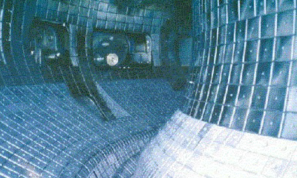JAERI, W-shaped divertor of JT-60U