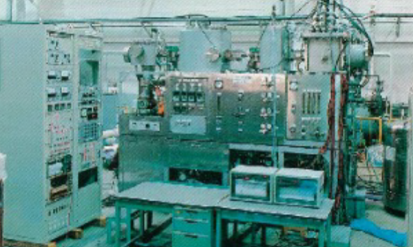 JFT-2M 4-pellet pneumatic injector