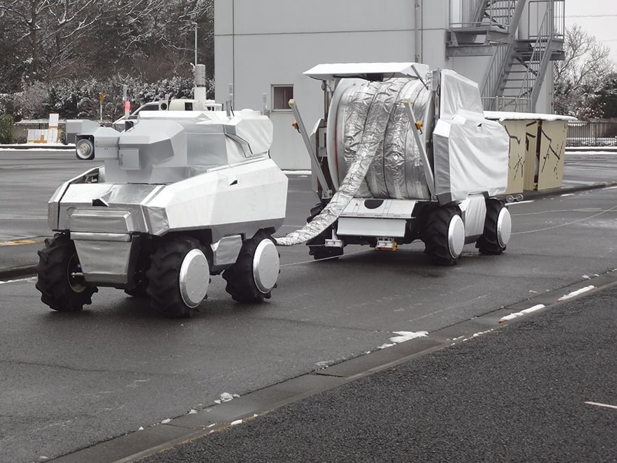 China New Generation All Terrain Firefighting Robot - China Fire Fighting  Robot, Large Petrochemical Areas Oil Tank Area Large