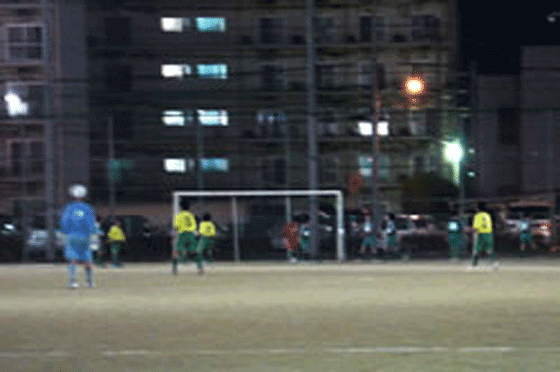 ナイターでの試合も