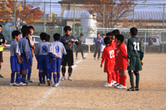 試合終了のホイッスル
