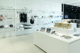 Shop and photo spot