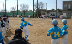 人気イベントのストラックアウトは大盛り上がり！