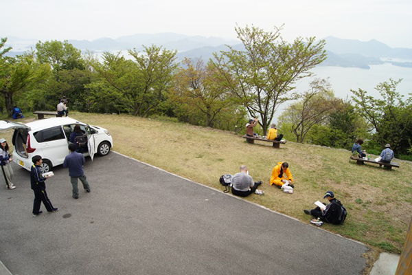After the event, enjoying lunch overlooking the Seto Inland 