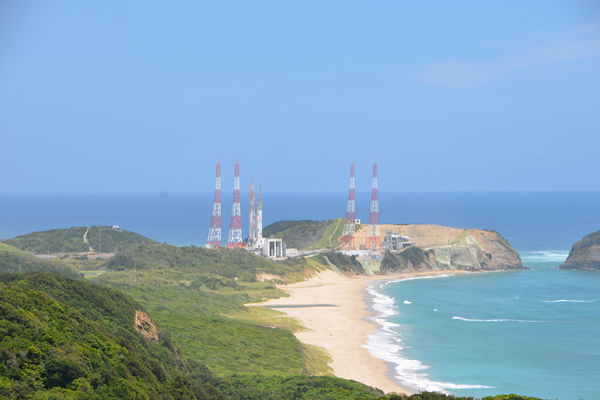 Tanegashima(c)MHI_JAXA