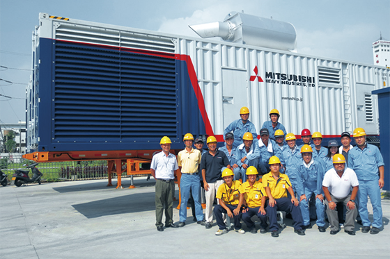 Photo:On-site installation crew.