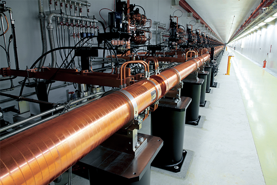 Photo:The C-band choke-mode accelerating structure