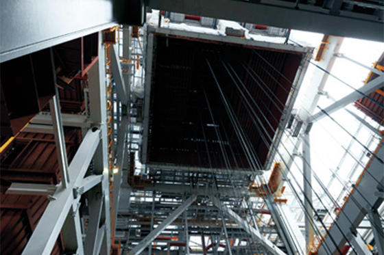 写真:コジェニッチェ発電所の様子