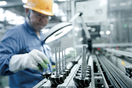 Visual inspection of turbine rotors