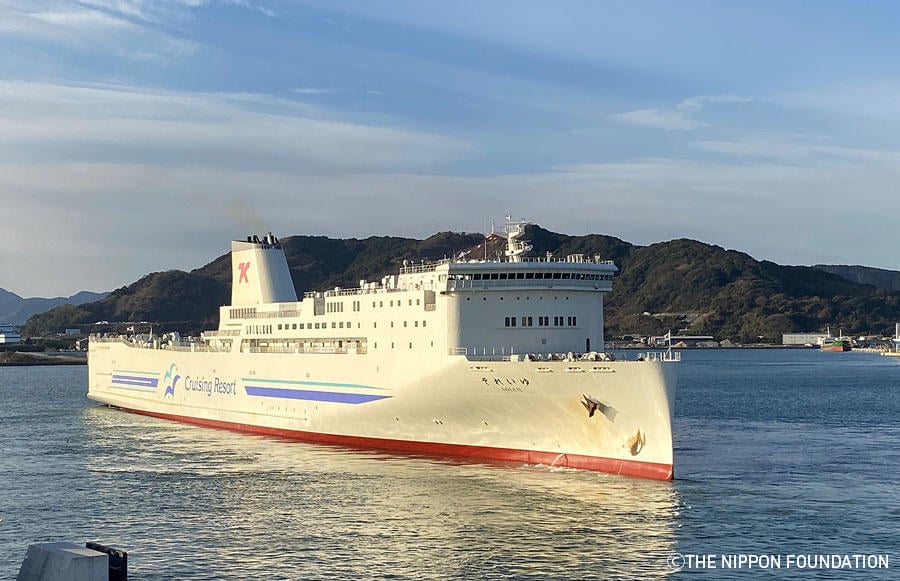 The SOLEIL ferry during fully autonomous ship navigation systems demonstration test