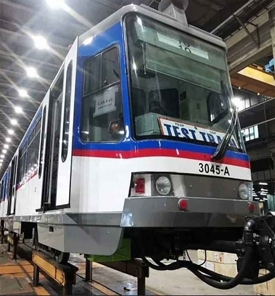 <Railcar after modification>