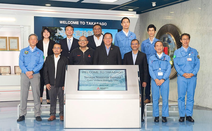 Tenaga Nasional Berhad (TNB) management team, including TNB CEO Dato Indera Ir. Baharin Bin Din (front center), and Mitsubishi Power executives at the Takasago Machinery Works in Japan