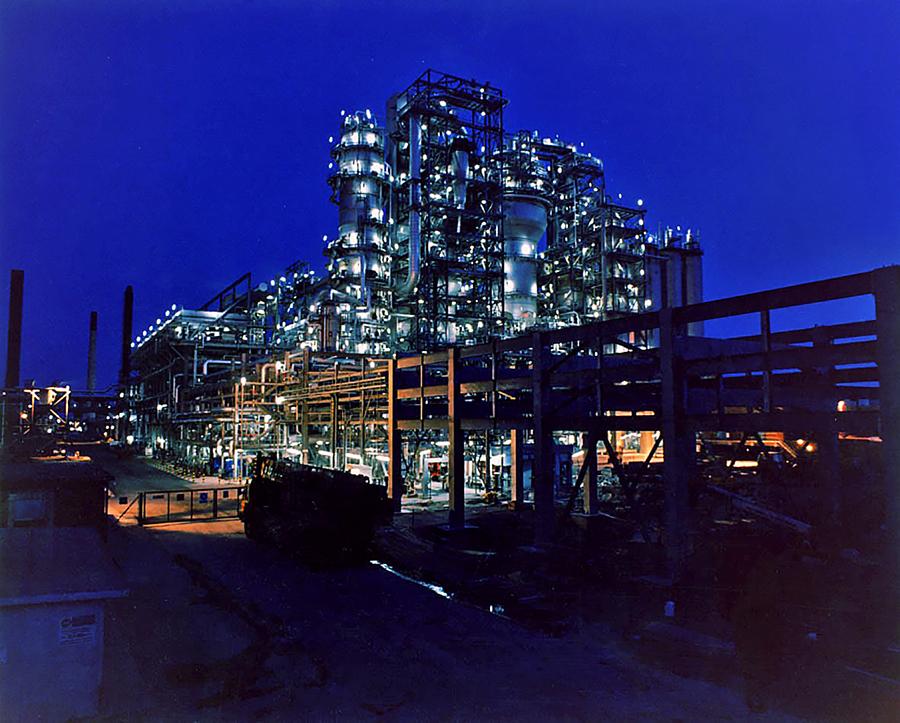 Stanlow Refinery, Cheshire County, UK (photo courtesy of Essar Oil UK)