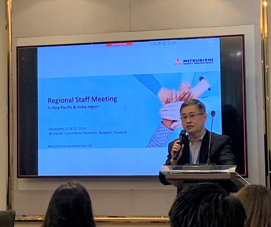 Mr.Toyoaki Kurosaki, General Manager, Business Strategy Solution Department, made a greeting to all participants of Regional Staff Meeting in Asia Pacific & India Region.