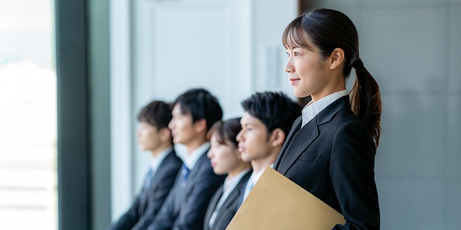 新卒採用