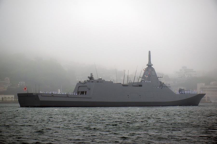 3,900トン型護衛艦「なとり」