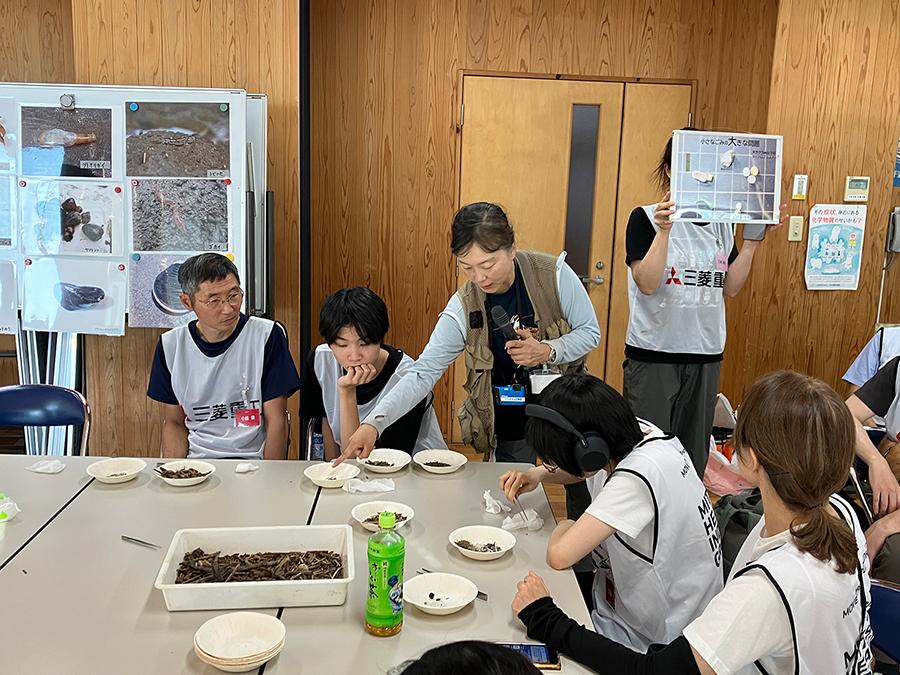 Microplastics Sorting Workshop