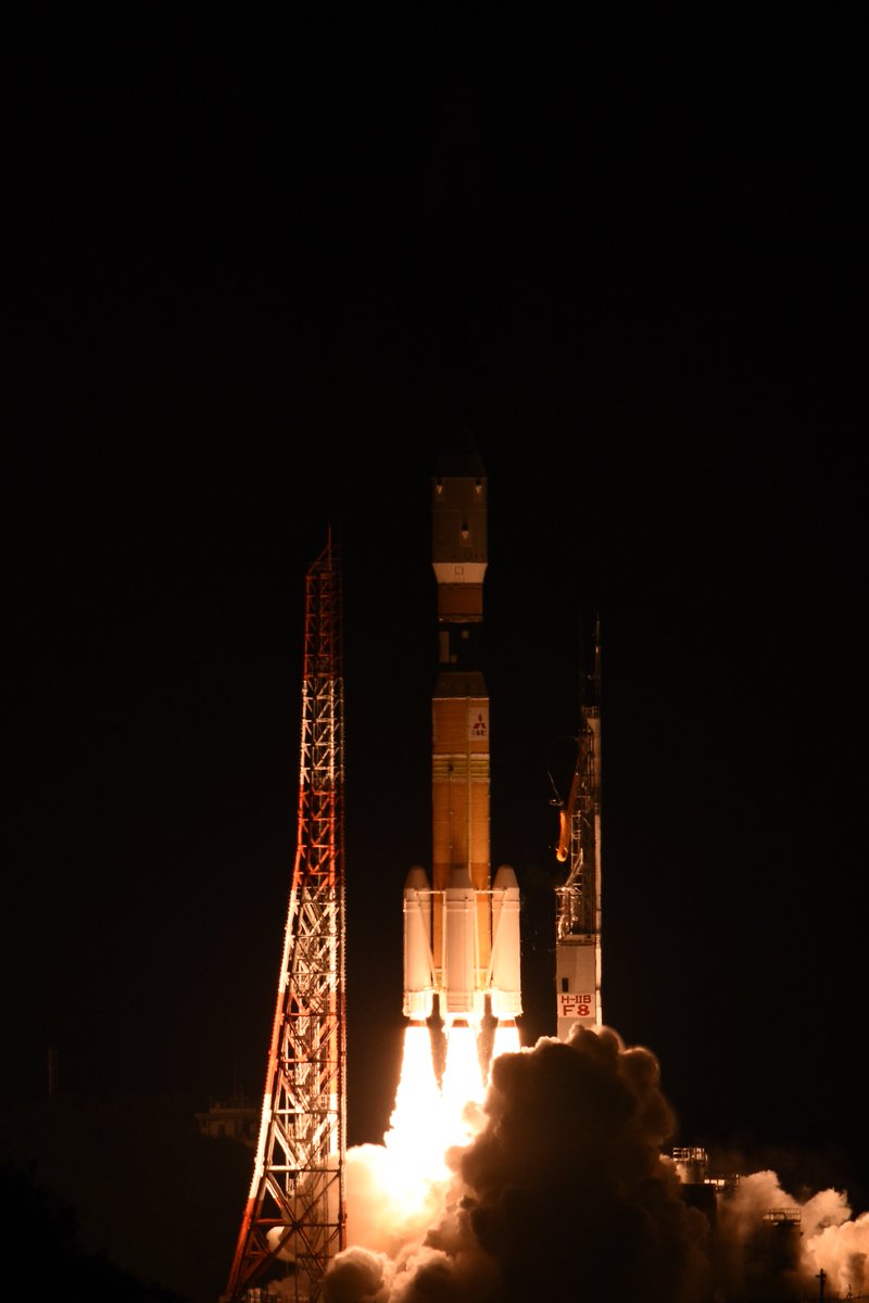 リフトオフ! 本当に美しい打上げになりました。Lift off! It was really beautiful launch !